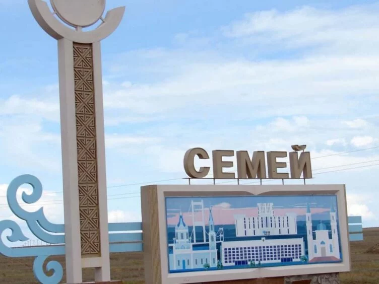 Изображение 1 для За что Назарбаев невзлюбил Семей?