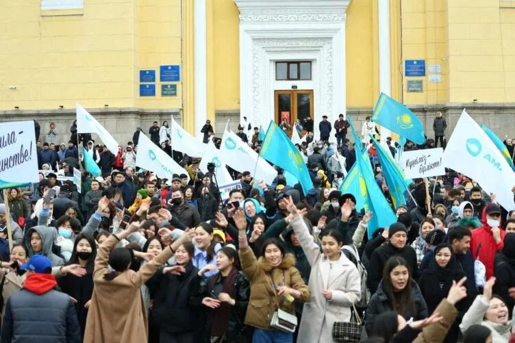 В Алматы прошел митинг партии Amanat - изображение 1