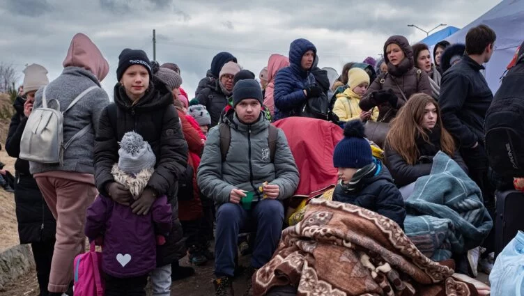 Почти четверть населения Украины покинули свои дома — ООН - изображение 1