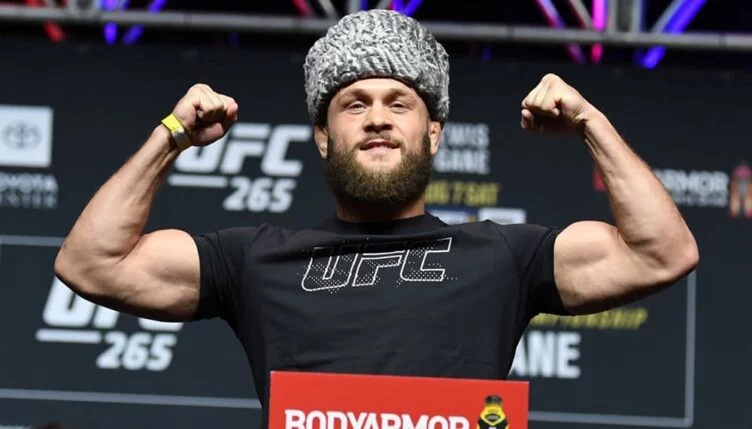 Қазақстандық спортшы UFC рейтингінің үздіктер қатарына енді - изображение 1