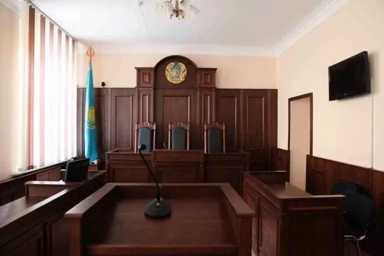 Зал суда не должен быть ареной иррационального столкновения частных мнений — активисты - изображение 1