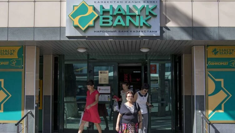 Какие казахстанские банки демонстрируют запас прочности в непростой период? - изображение 1