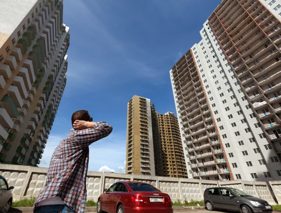 В Москве из элитных квартир съехали 90% иностранцев - изображение 1