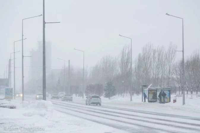 В Казахстане из-за непогоды закрыты свыше сотни участков дорог - изображение 1