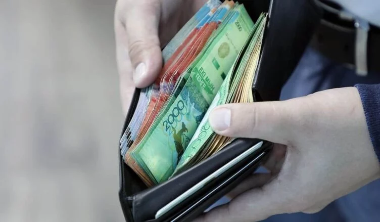 Глава Минтруда призвал работодателей повысить зарплаты казахстанцам - изображение 1