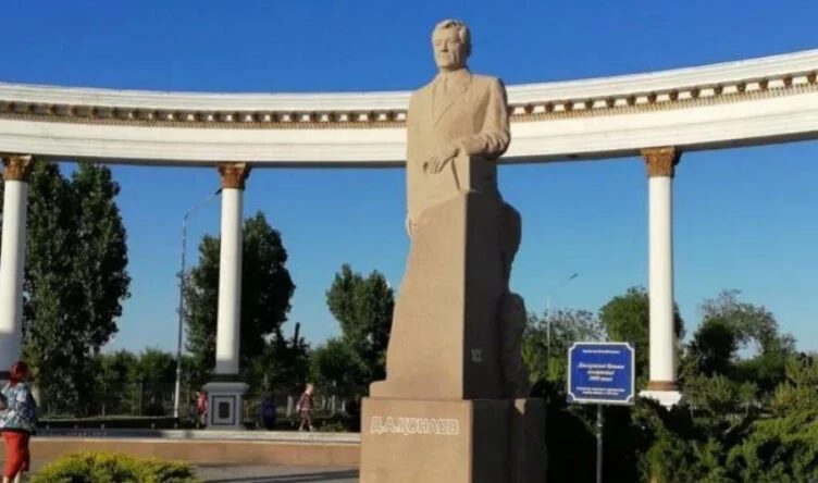 Глава государства подписал Указ о переименовании города Капшагай в Қонаев. - изображение 1