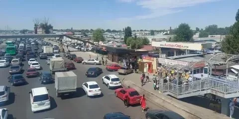 Налоговики в ходе проверок рынка «Алтын Орда» выставили налоговые счета почти на Т3 млрд, сообщает Exclusive.kz. со ссылкой на пресс-службу комитета государственных доходов (КГД) министерства финансов. - изображение 1