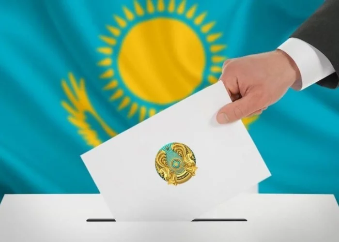 В социальных сетях и мессенджерах распространяется сообщение с призывами требовать во время референдума бюллетени на казахском языке. Якобы именно по ним будут подсчитывать процент казахоязычного и русскоязычного населения страны. - изображение 1