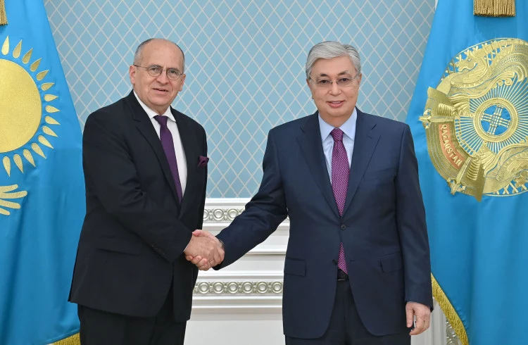Қазақстан президенті ЕҚЫҰ-ның қазіргі төрағасы, Польшаның Сыртқы істер министрі Збигнев Рауды қабылдады. Бұл туралы Ақорданың баспасөз қызметі хабарлады. - изображение 1