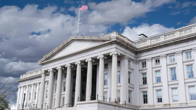 Минфин США запретил инвесторам покупать российские бумаги на вторичном рынке  - изображение 1
