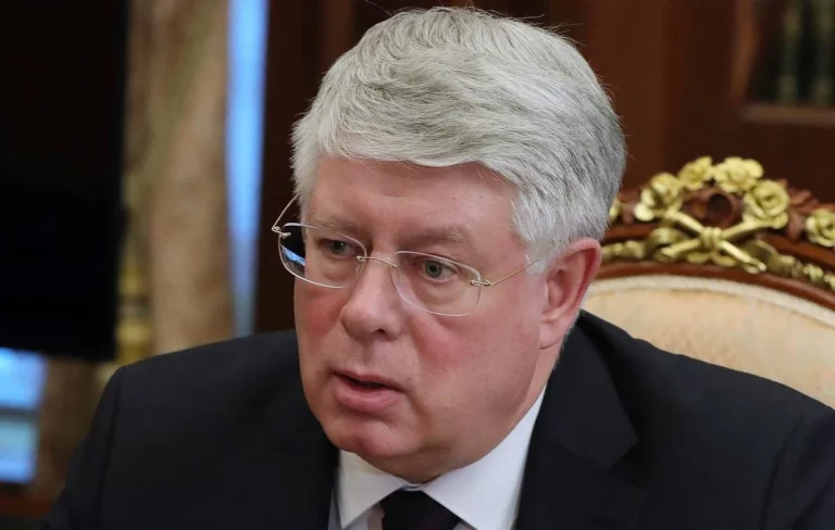 Ресейдің Қазақстандағы елшісі ресейліктерді мерекемен құттықтады - изображение 1