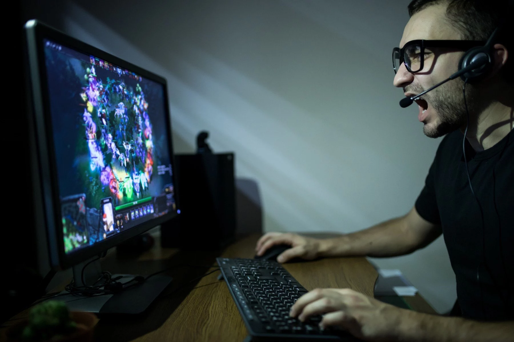 Изображение 1 для Казахстан накрыла волна игромании