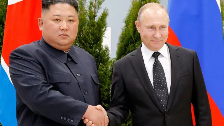 Ким Чен Ын заявил, что полностью поддерживает политику России - изображение 1