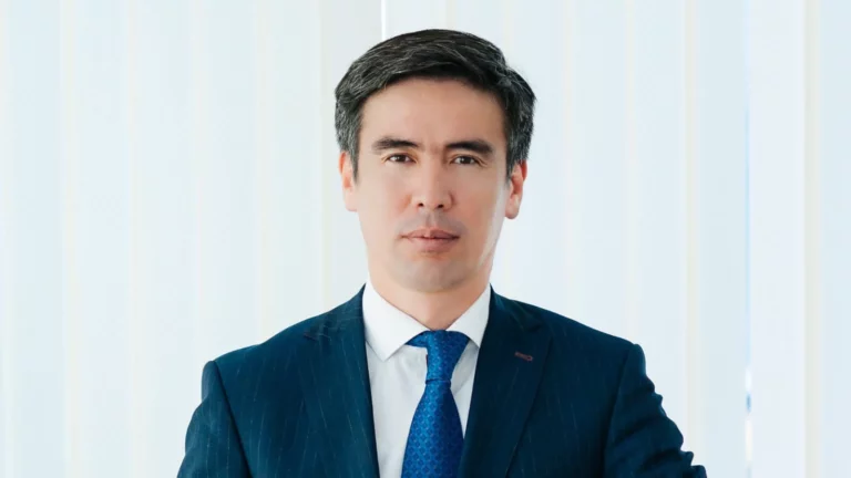 Денсаулық сақтау бірінші вице-министрі қызметінен босатылды - изображение 1