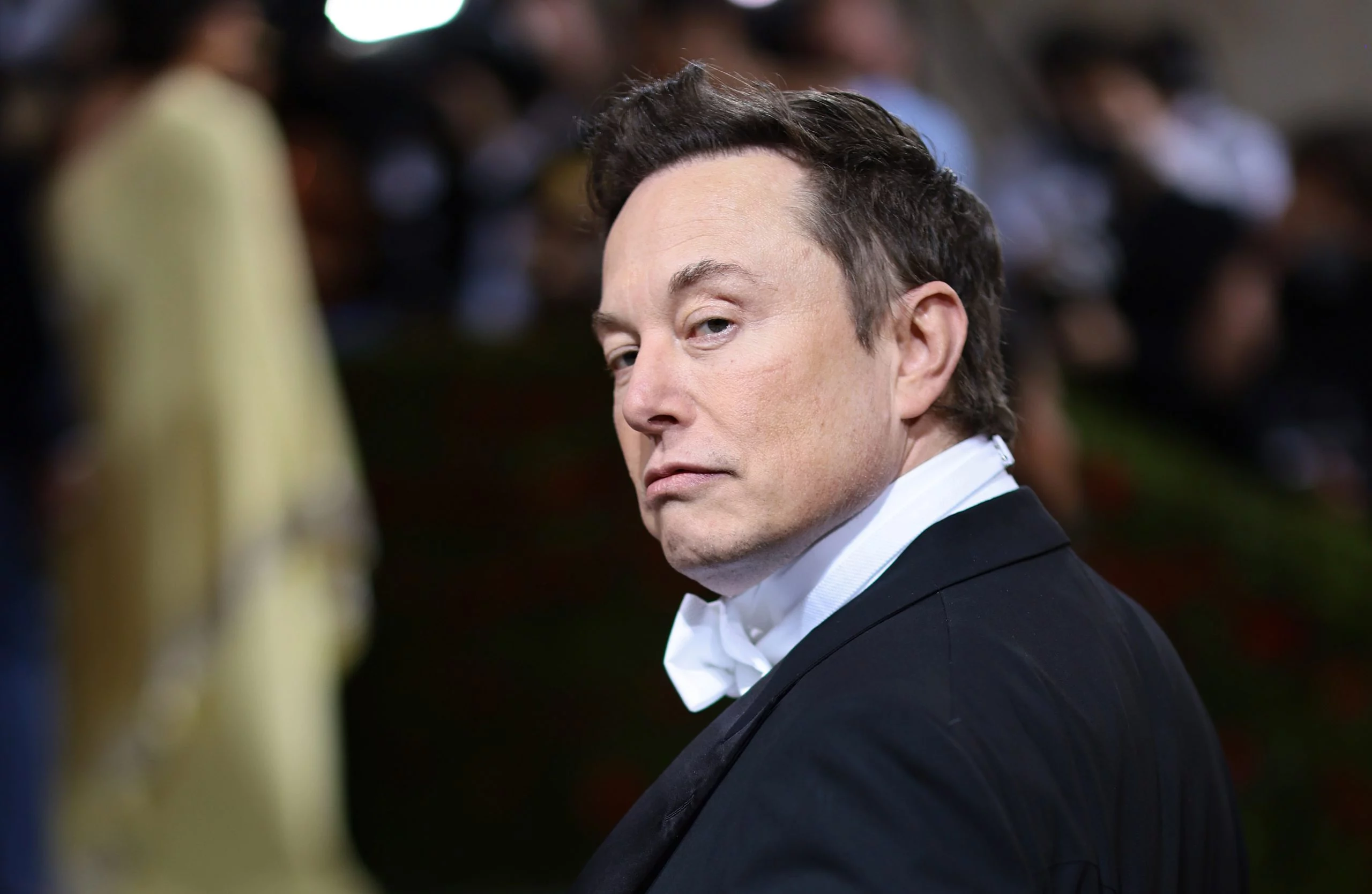 Изображение 1 для Сын Илона Маска решил сменить пол и выбрал себе имя Вивьен