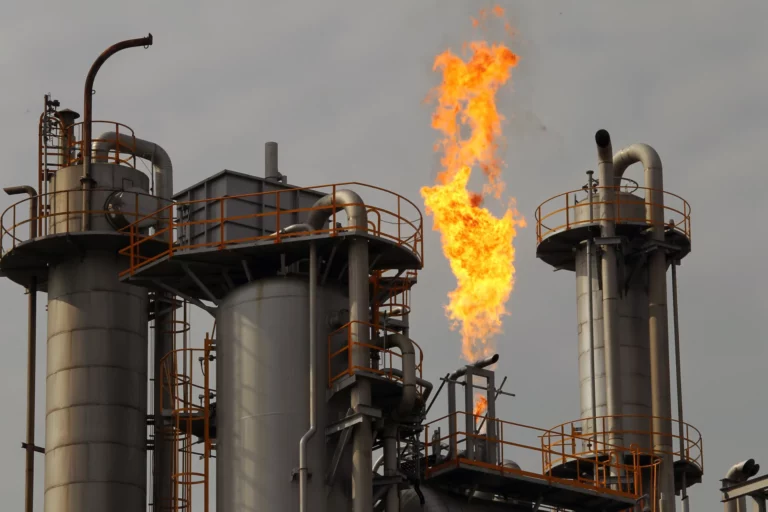 Россия по-прежнему сокращает поставки газа в Европу - изображение 1