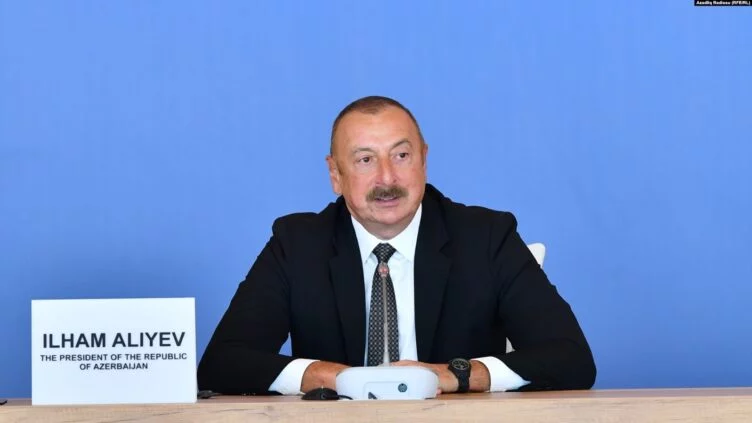 Азербайджан обвинил Россию в нарушении договорённостей по Карабаху - изображение 1