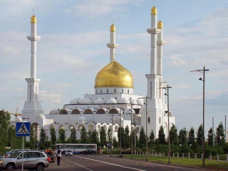 Праздник Курбан айт отмечают казахстанцы - изображение 1