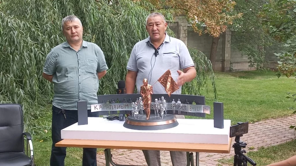 Изображение 3 для Новая Конституция нужна Казахстану - Абилов и Сарсенбаев