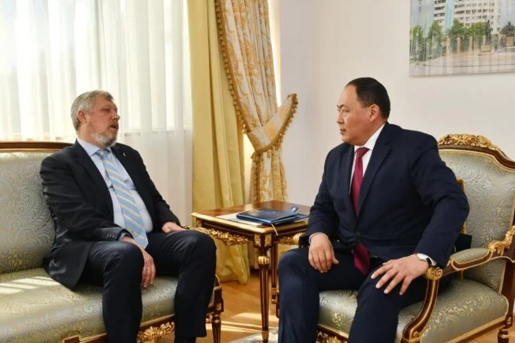 Қоныспаев аңдамай сөйлеген Украина елшісіне наразылық білдірді - изображение 1