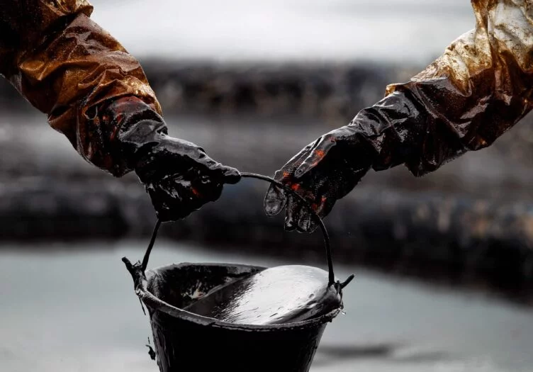 Нефть на 4 млрд тенге пытались незаконно вывезти из Казахстана - изображение 1