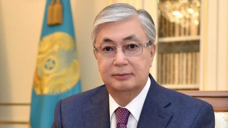 Касым-Жомарт Токаев поздравил казахстанцев с Днем Конституции - изображение 1