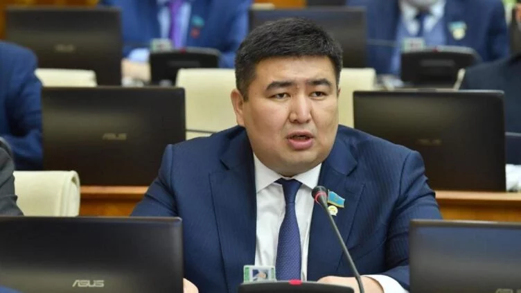 Алдағы 20 жылдықта жаңа 3 президентті көреміз – депутат - изображение 1
