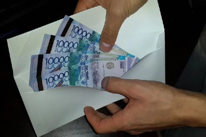 Коррупция в акиматах: в каких регионах Казахстана работает больше всего взяточников? - изображение 1