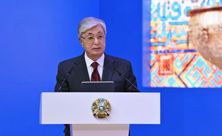 Елге келген ресейліктерге қамқорлық көрсетуіміз керек – Тоқаев - изображение 1