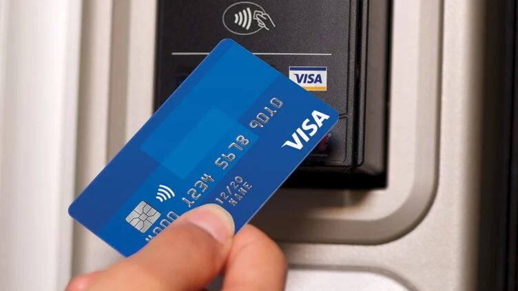 Visa и Mastercard: россияне стали массово отправлять деньги в Казахстан - изображение 1