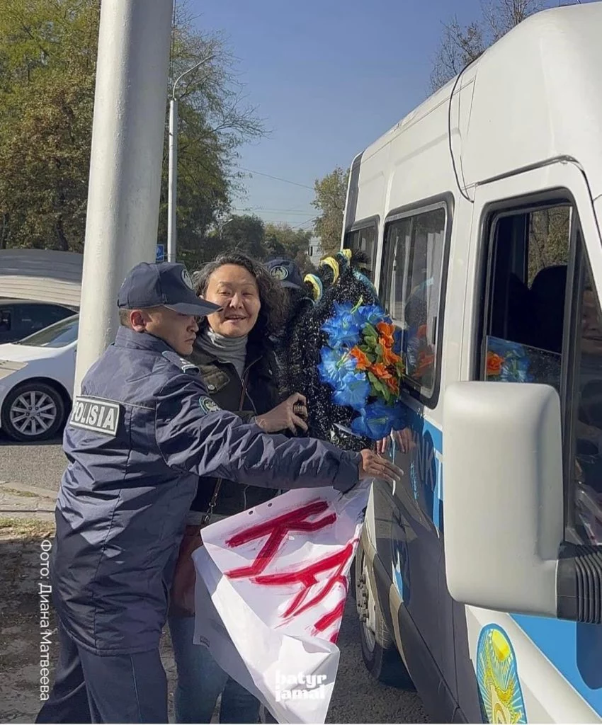 Изображение 1 для Путин прибыл в Казахстан