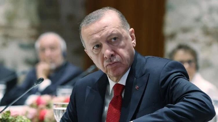 Эрдоган призвал остановить кровопролитие в Украине - изображение 1