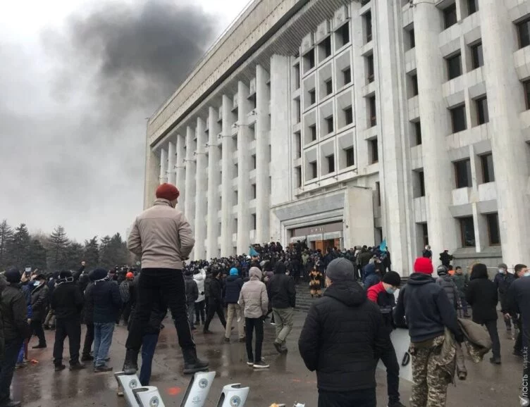 В парламенте Казахстана одобрили Закон об амнистии участников январских событий - изображение 1