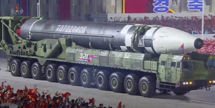 Северная Корея продолжила запуск баллистических ракет - изображение 1