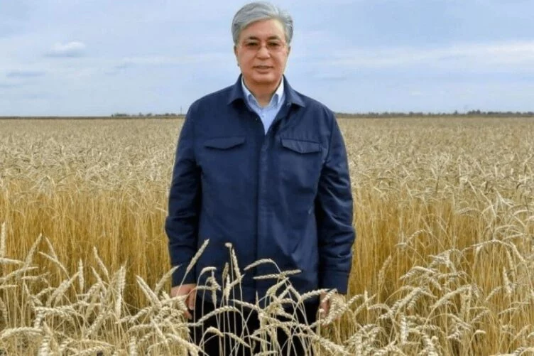 Президент Токаев поздравил казахстанских аграриев с Днем хлеба - изображение 1