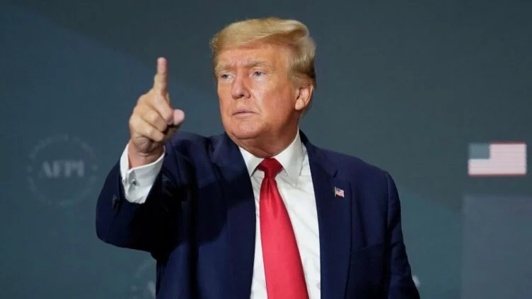 Экс-президент США Дональд Трамп подал в суд на CNN - изображение 1