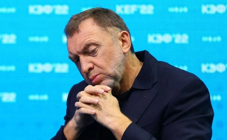 В Британии отложили суд над Дерипаской после просьбы ослабить санкции - изображение 1