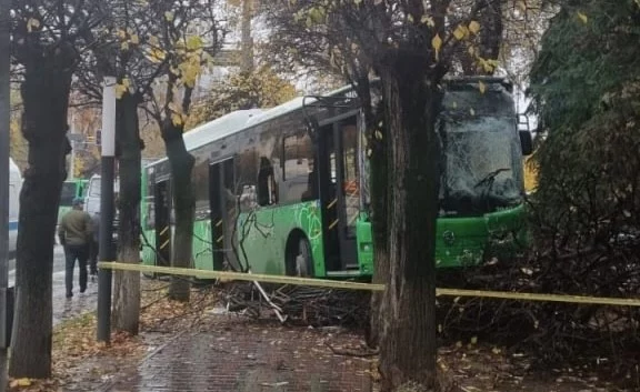 19 человек пострадало в результате ДТП в Алматы - изображение 1