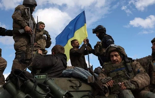 Украин сарбаздары Херсон қаласына кірді - изображение 1