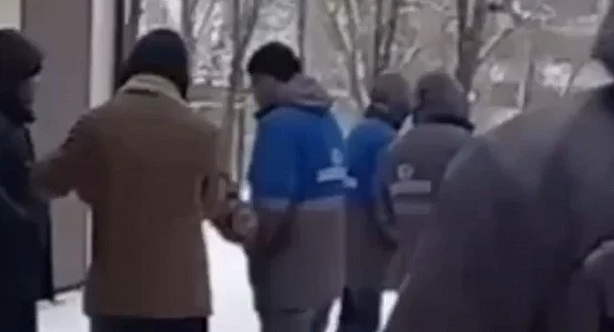 Изображение 1 для Сотрудники «Казахтелекома» вышли на забастовку в Караганде