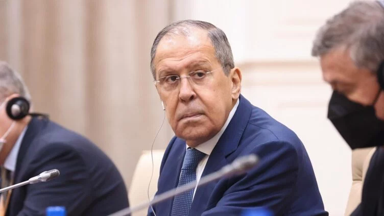 AP сообщило о госпитализации Лаврова на Бали. Он сам это отрицает - изображение 1
