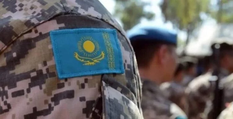 Казахстанские солдаты не будут оплачивать кредиты во время службы - изображение 1