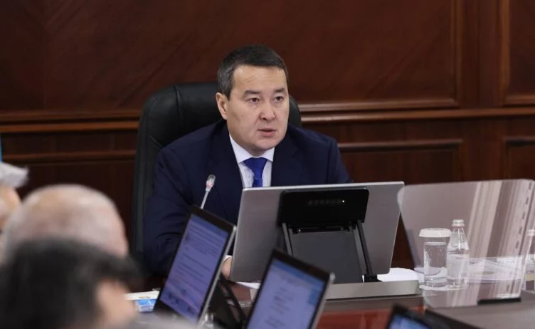 «Қазірден орынды босатыңыздар»: Смайылов министрлерге ескерту жасады - изображение 1