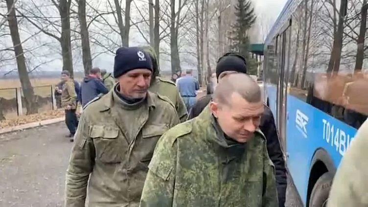 Россия и Украина обменялись военнопленными - изображение 1