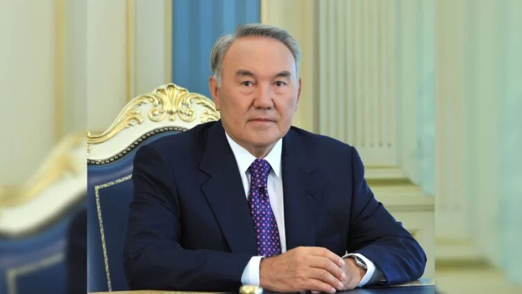 Нұрсұлтан Назарбаев шұғыл түрде ауруханаға жеткізілді - изображение 1