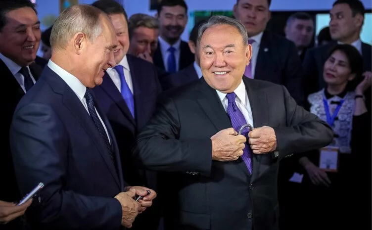 Путин Назарбаевқа тезірек сауығып кетуін тіледі - изображение 1