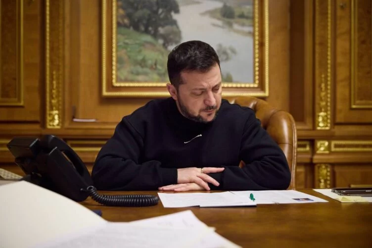 Зеленский поблагодарил Казахстан за гуманитарную поддержку - изображение 1
