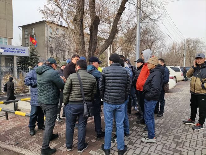 В Бишкеке проходит акция авто автотрейдеров - изображение 1