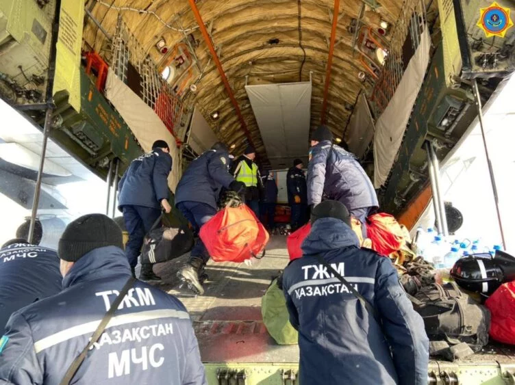 Қазақстандық құтқарушылардың екінші тобы Түркия жеріне аттанды - изображение 1