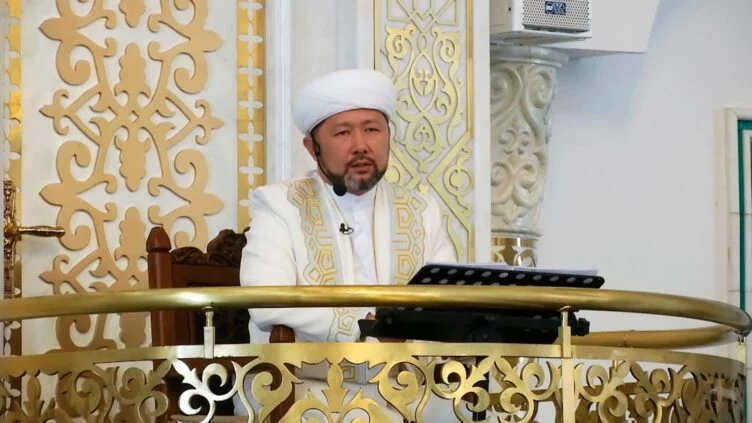 Бас мүфти Рамазан айында азық түлік бағасын төмендетуге шақырды - изображение 1